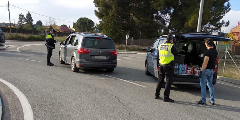 La Policía multa a 144 vecinos por salir de casa sin motivo aparente