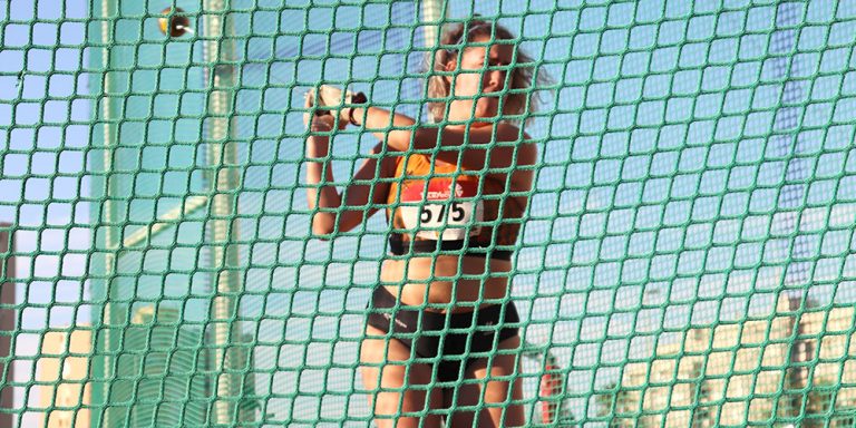 Marta Pérez, tercera en la prueba de martillo en la pista de Castellón