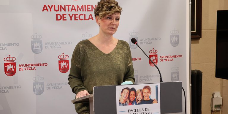 Yecla impulsa el bienestar de los jóvenes con “La Escuela de la Felicidad”