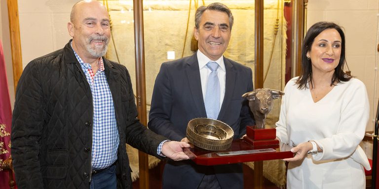 Borja Jiménez y Victorino Martín recibirán los “Taurinos del año”