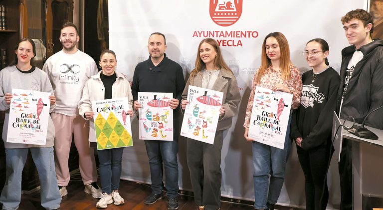 El Carnaval comenzará con la Coronación de Alba Amorós Ortuño en la Feria del Mueble